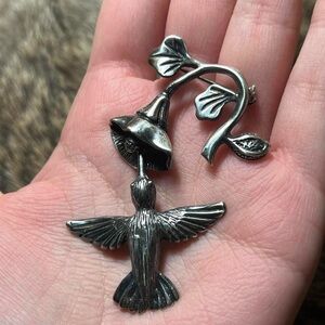 Large detailed sterling silver hummingbird and flower brooch